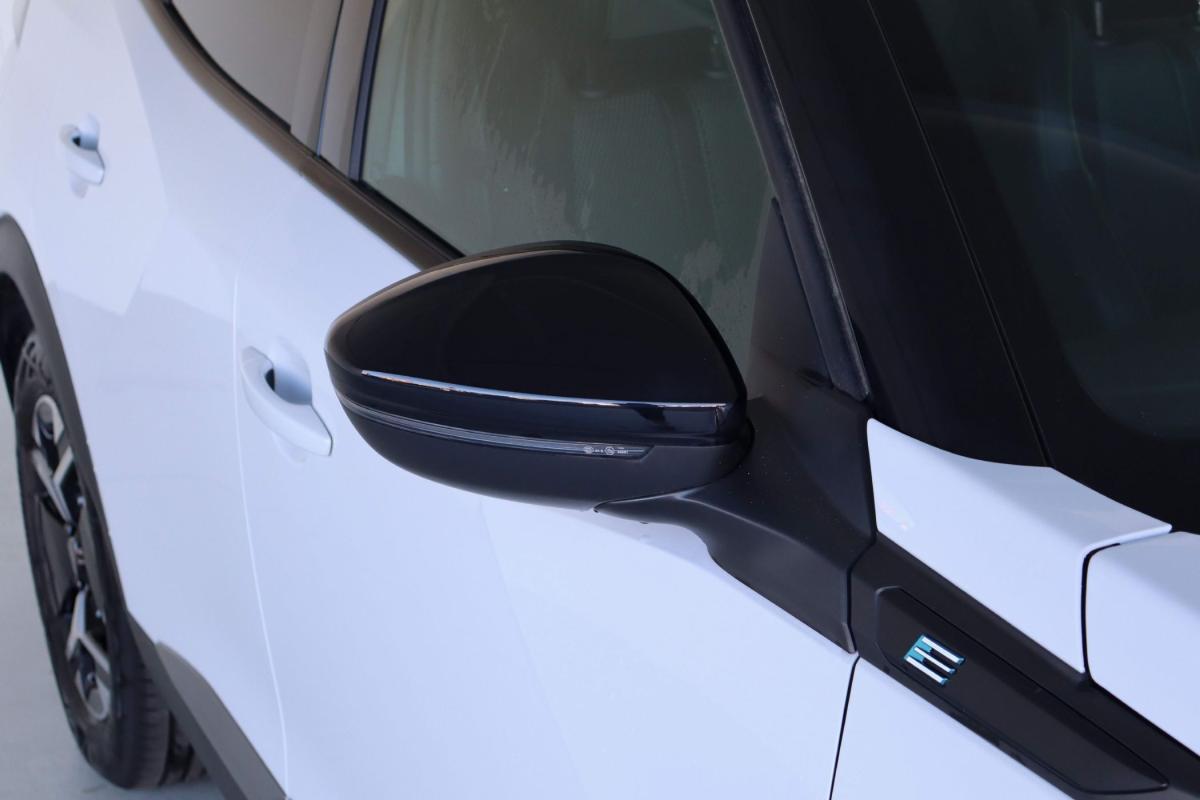 peugeot-2008-2024-eletrico-500cc
