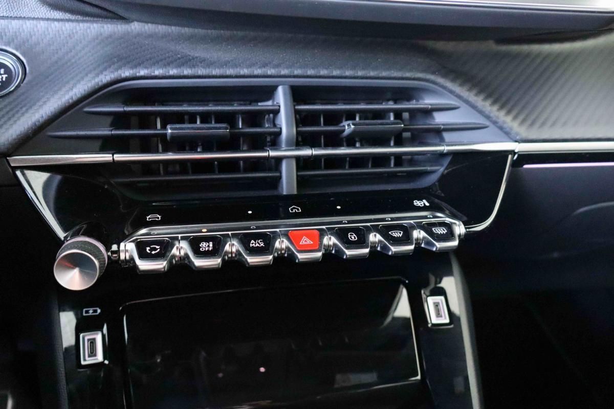 peugeot-2008-2024-eletrico-500cc
