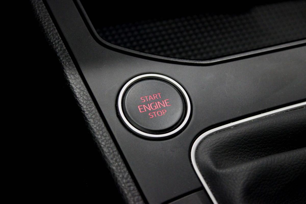seat-ibiza-2023-gasolina-999cc