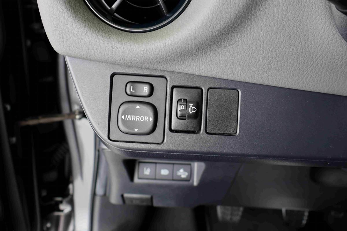 toyota-yaris-2020-gasolina-998cc