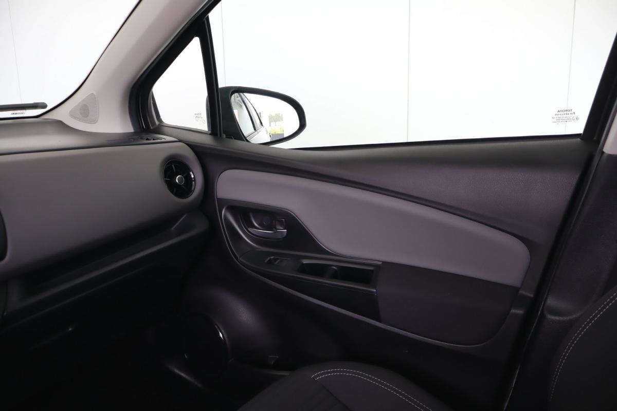 toyota-yaris-2020-gasolina-998cc