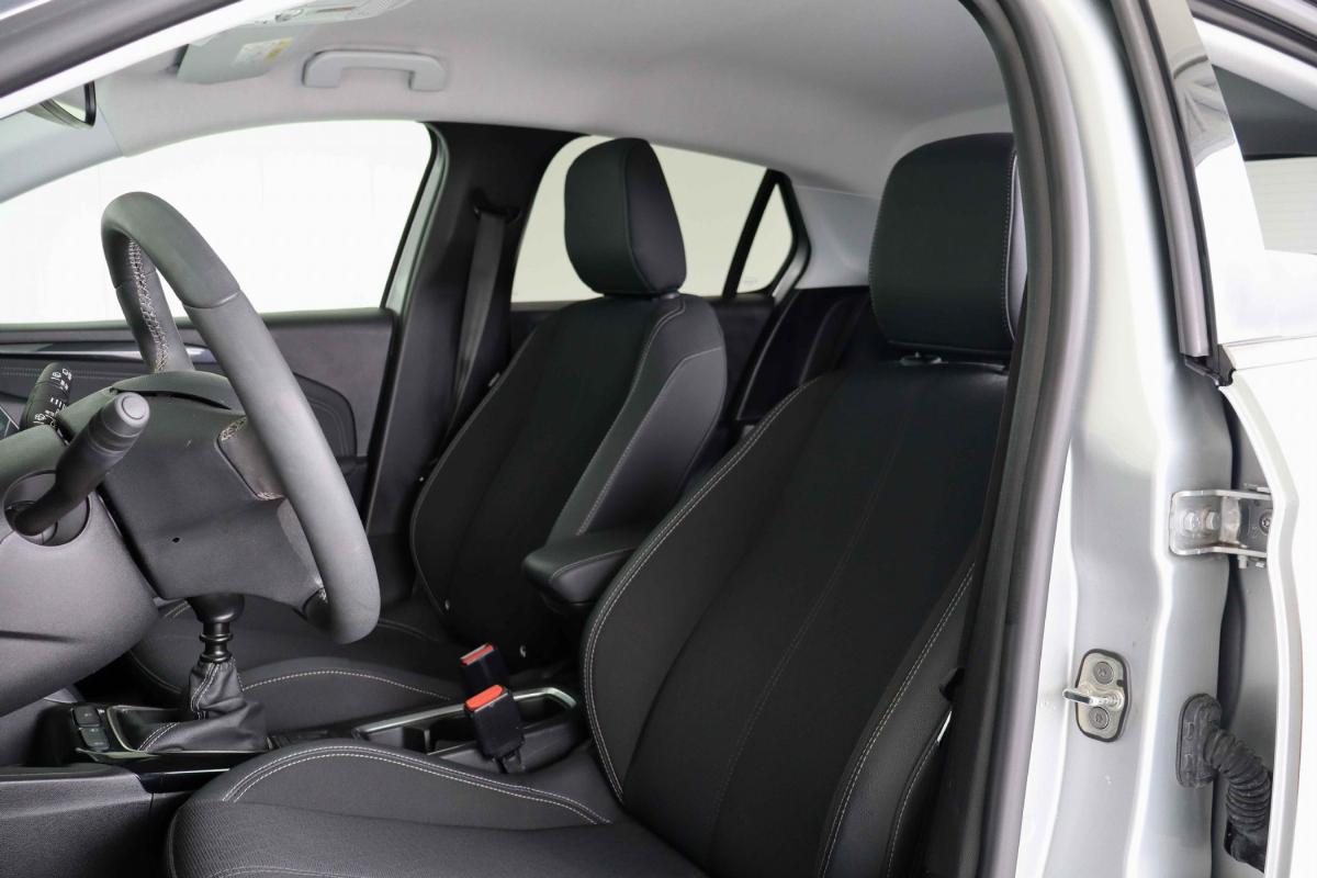 opel-corsa-2023-diesel-1499cc