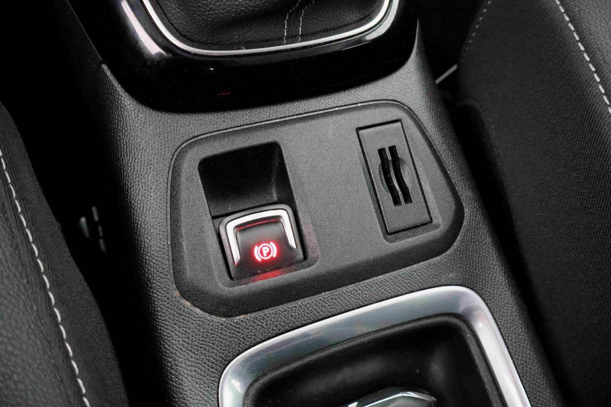 opel-corsa-2023-diesel-1499cc