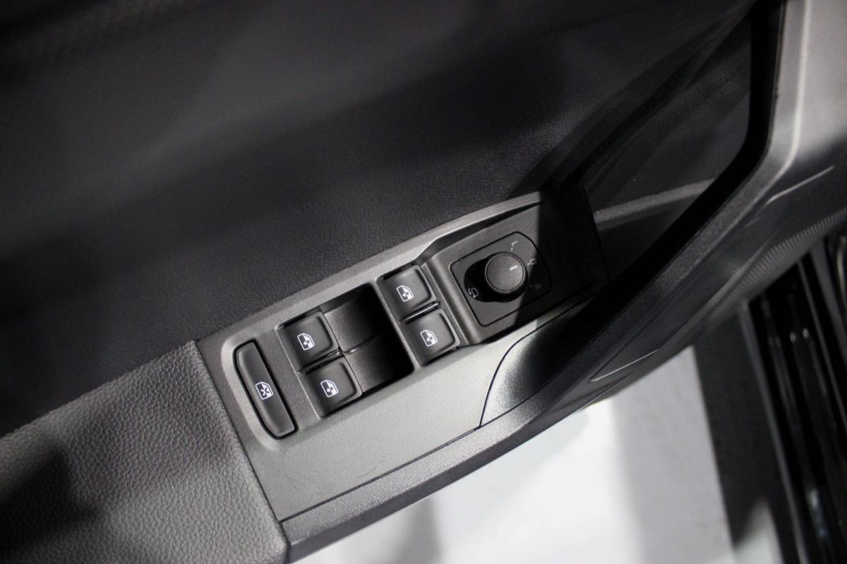 seat-ibiza-2025-gasolina-999cc