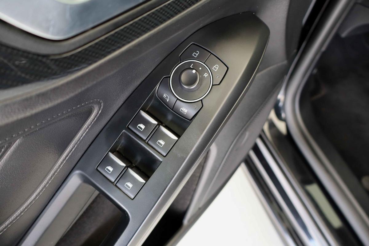 ford-focus-2023-gasolina-998cc