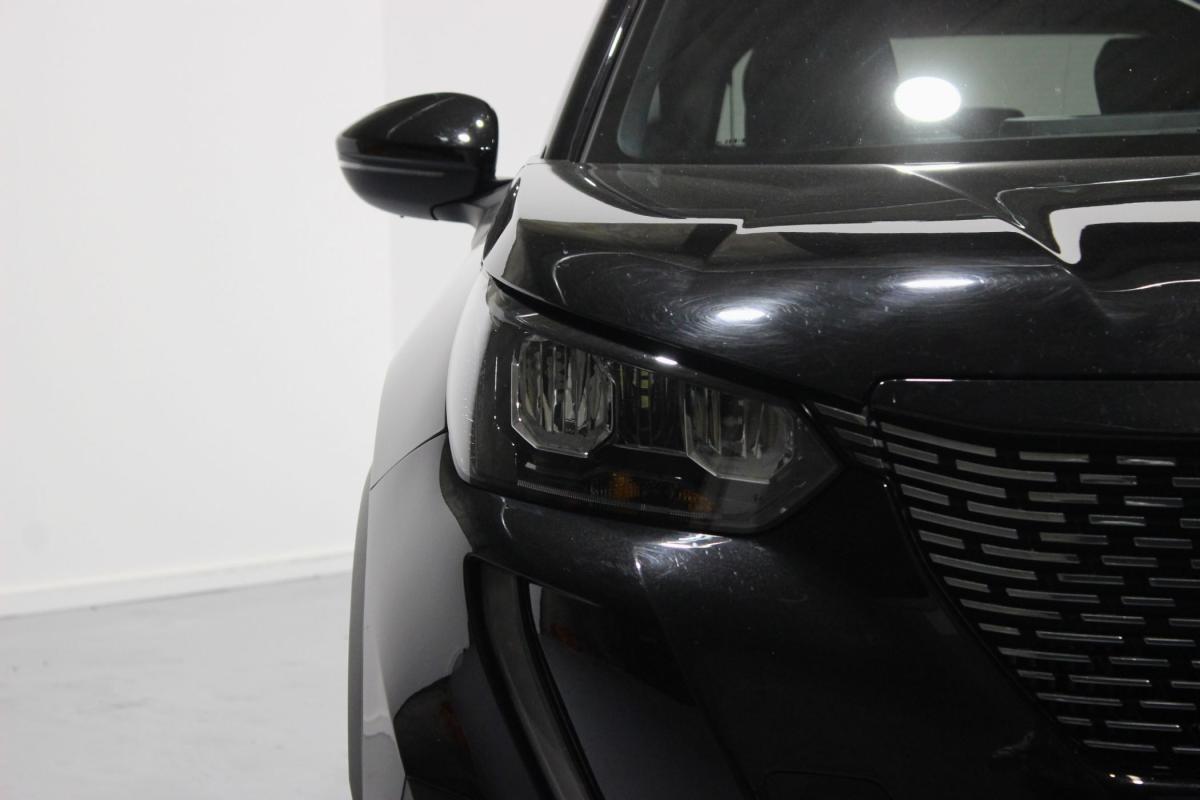 peugeot-2008-2023-diesel-1499cc