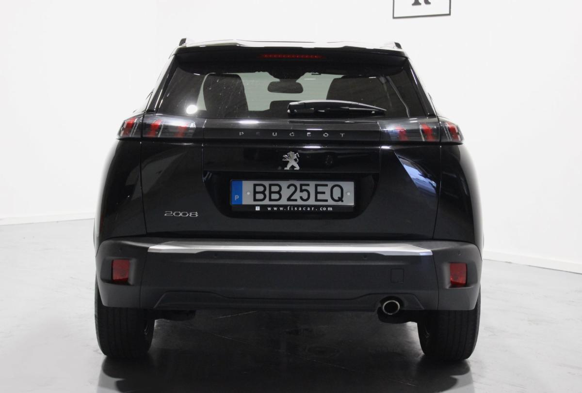 peugeot-2008-2023-diesel-1499cc