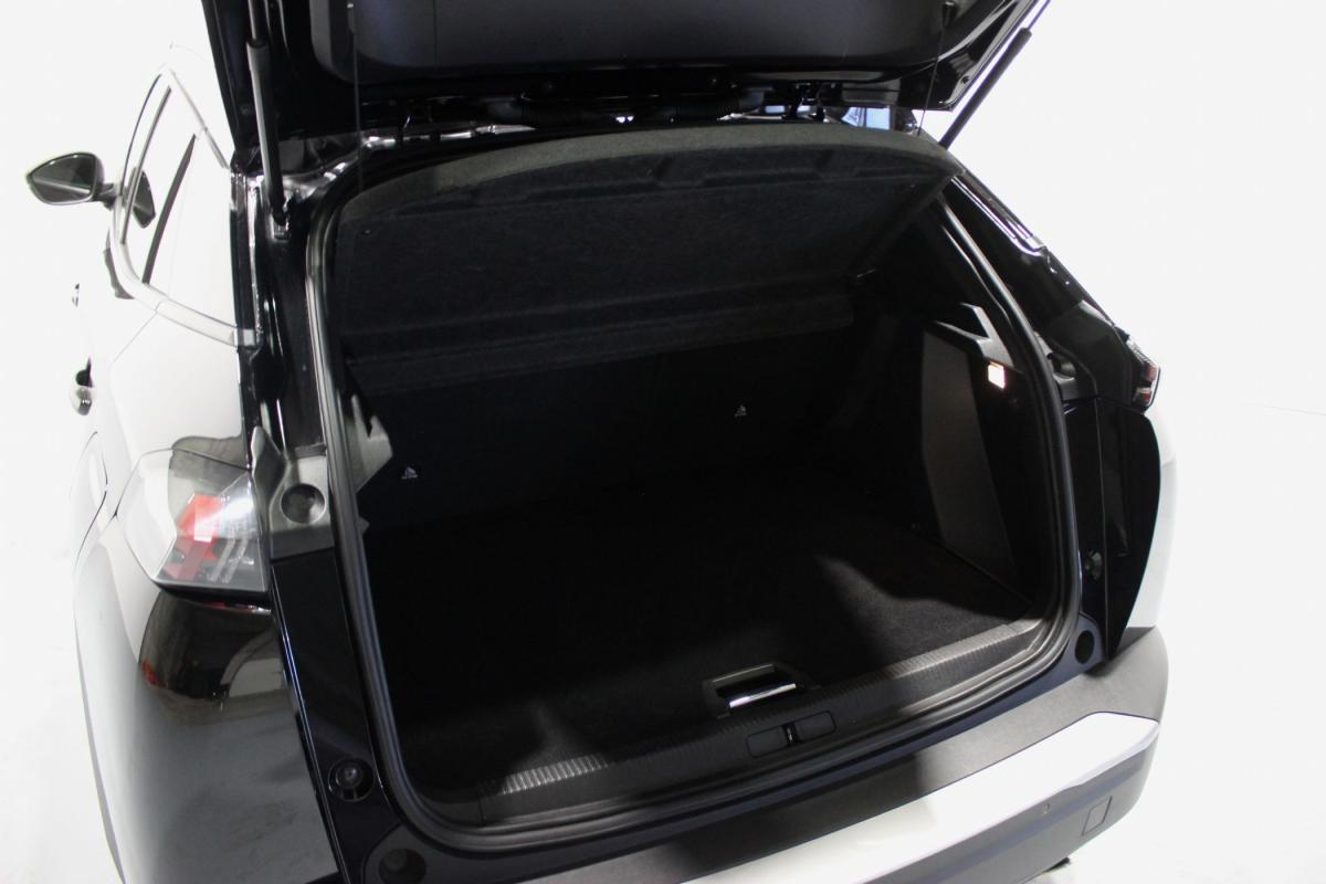 peugeot-2008-2023-diesel-1499cc