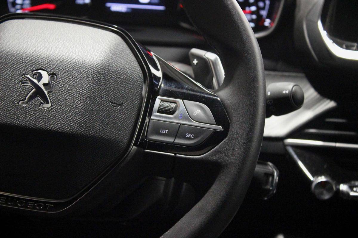 peugeot-2008-2023-diesel-1499cc