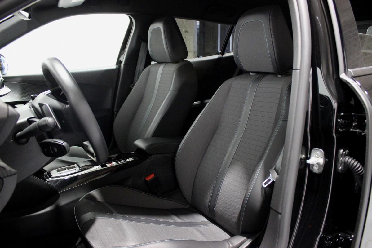 peugeot-2008-2023-diesel-1499cc