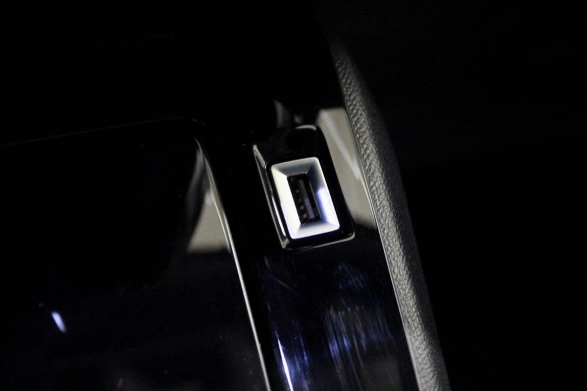 peugeot-2008-2023-diesel-1499cc