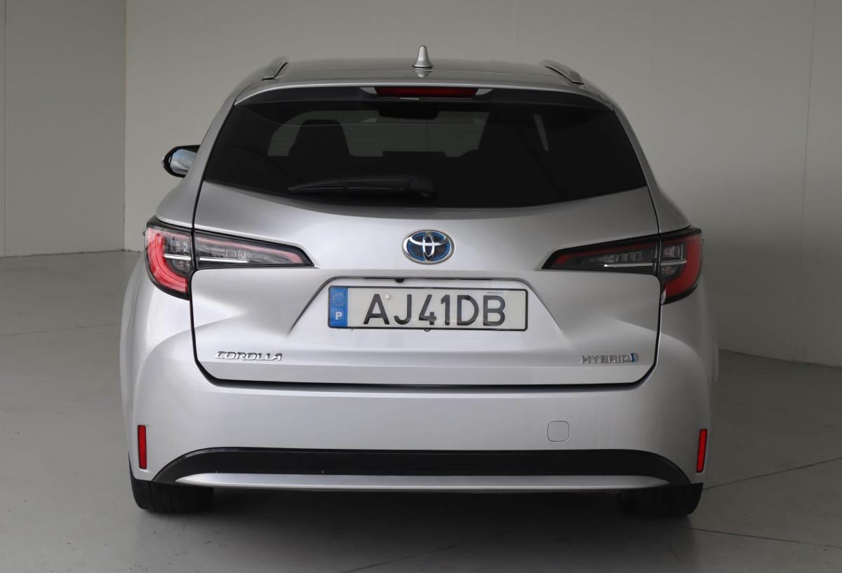 toyota-corolla-2021-hibrido-a-gasolina-1798cc