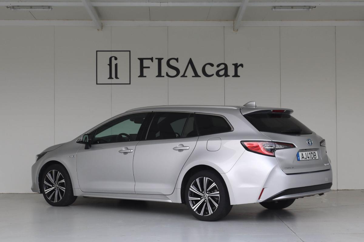 toyota-corolla-2021-hibrido-a-gasolina-1798cc