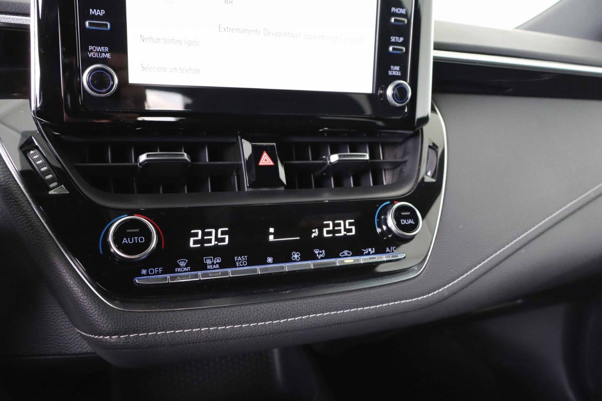 toyota-corolla-2021-hibrido-a-gasolina-1798cc