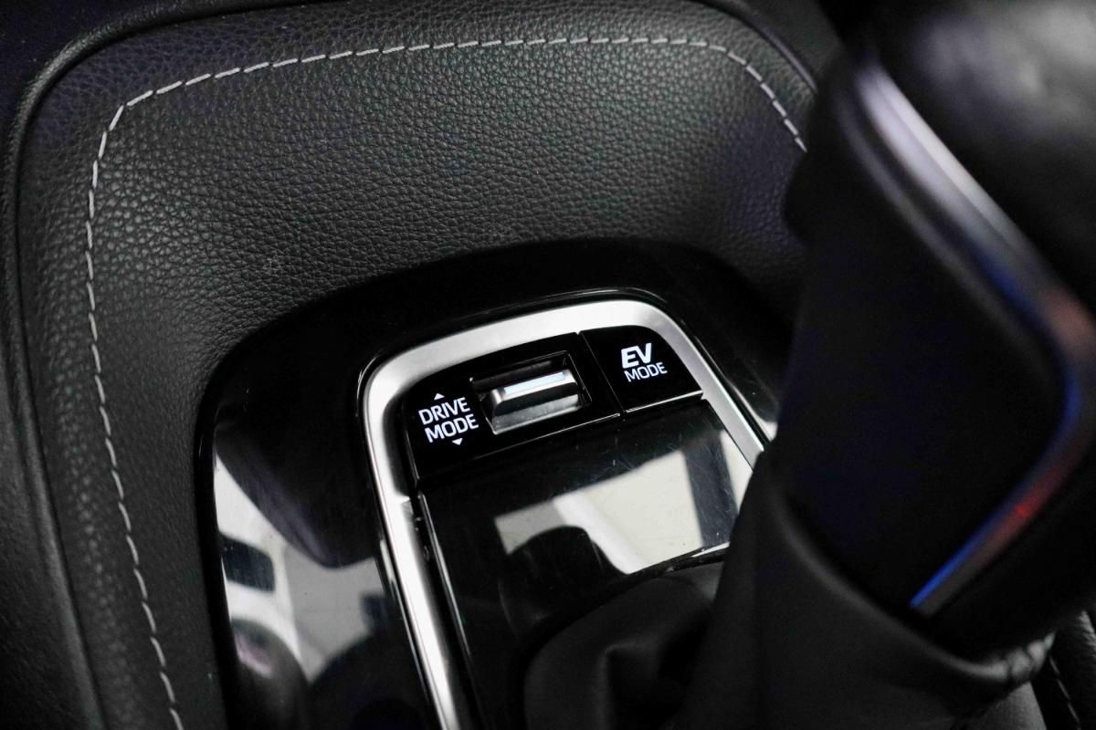 toyota-corolla-2021-hibrido-a-gasolina-1798cc