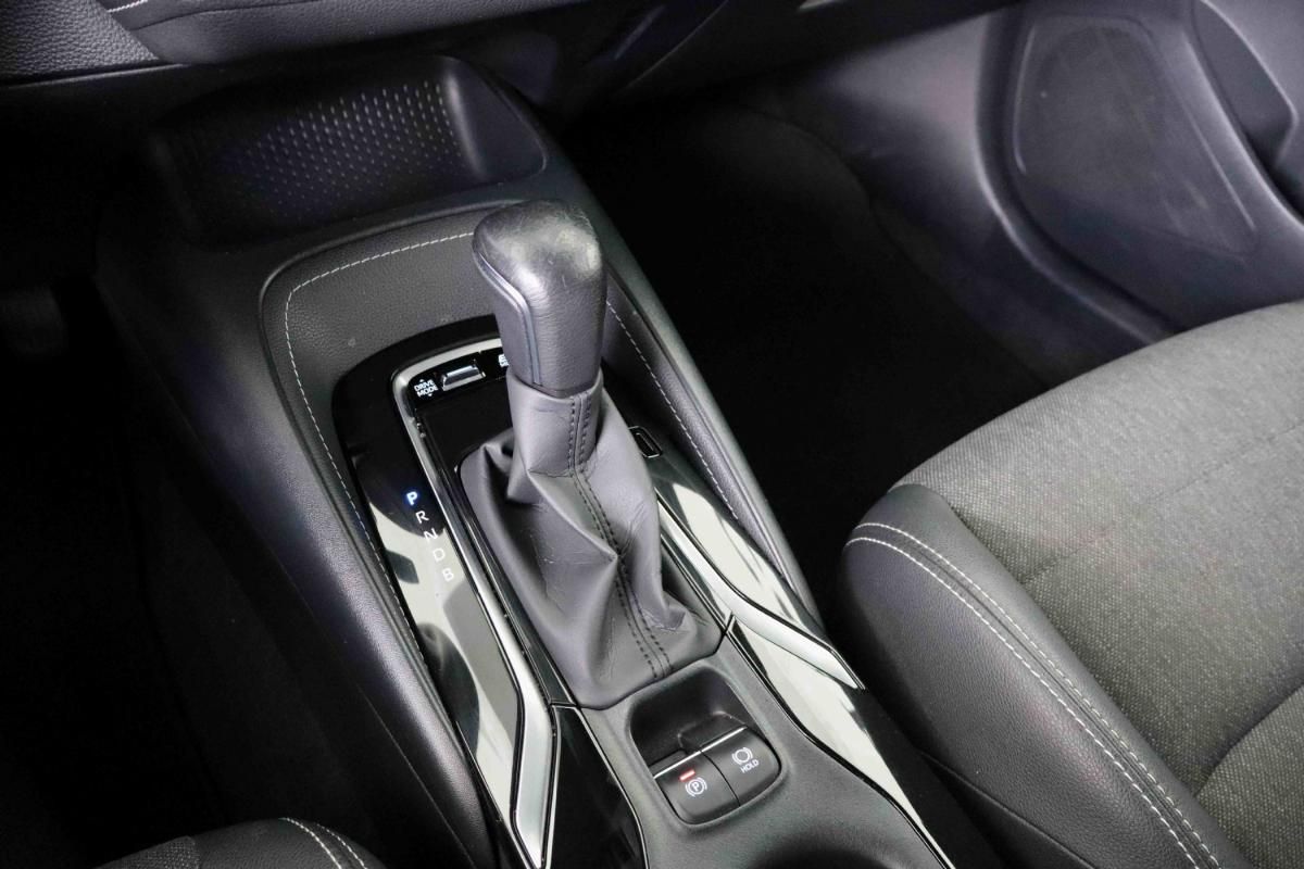 toyota-corolla-2021-hibrido-a-gasolina-1798cc