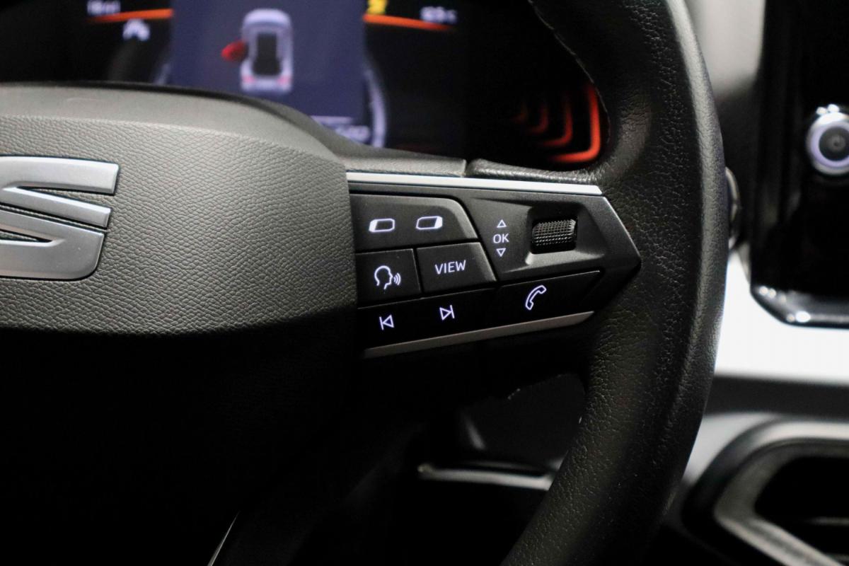 seat-arona-2023-gasolina-999cc