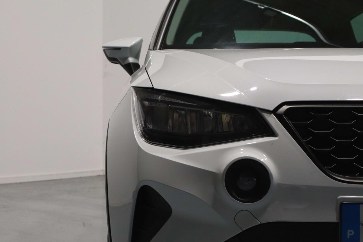 seat-arona-2023-gasolina-999cc