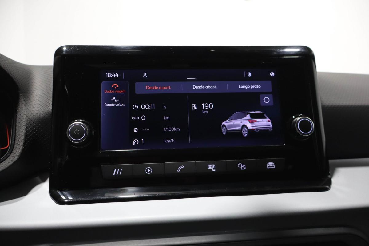 seat-arona-2023-gasolina-999cc