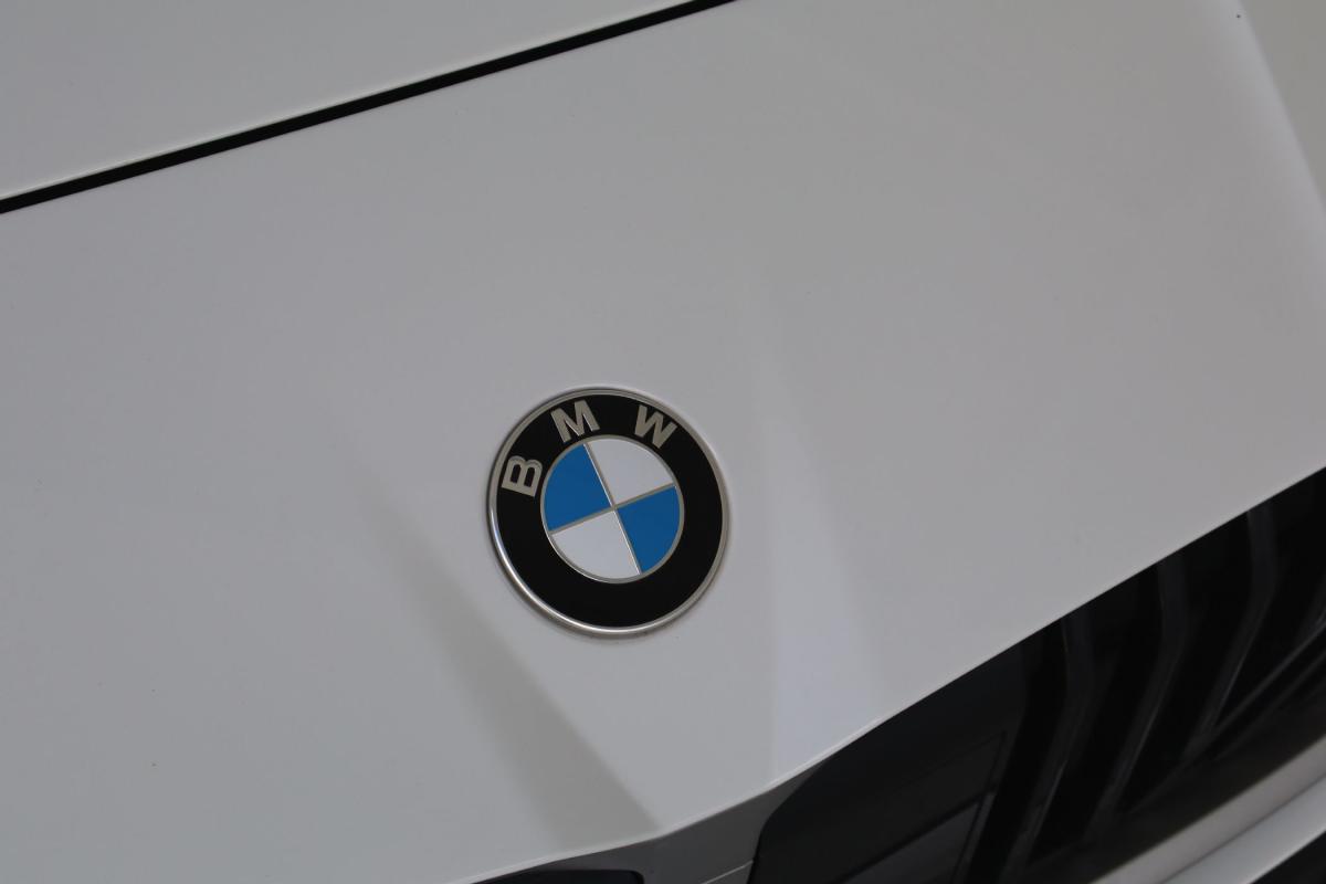 bmw-serie-1-2025-gasolina-1499cc