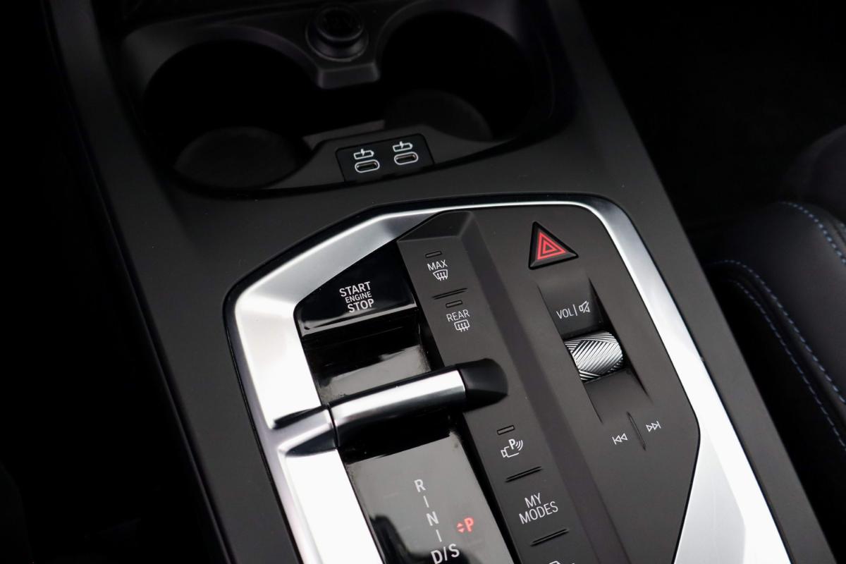 bmw-serie-1-2025-gasolina-1499cc