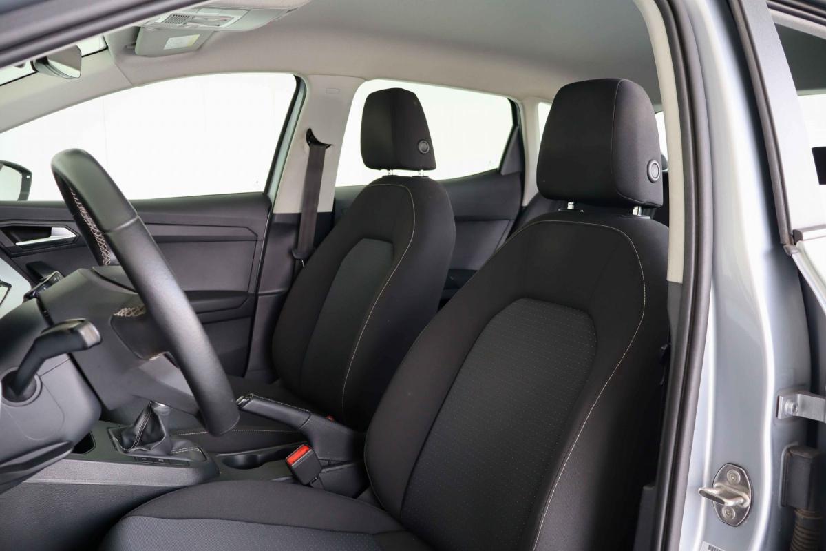 seat-ibiza-2023-gasolina-999cc