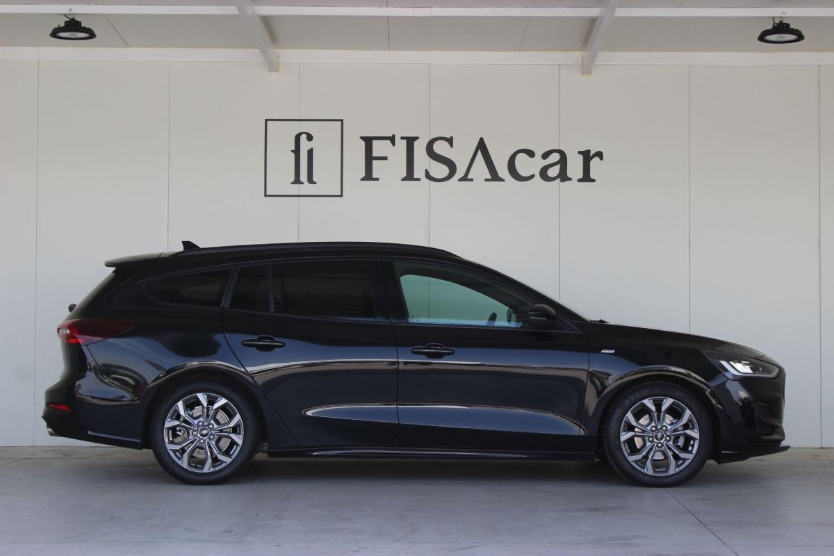 ford-focus-sw-2023-diesel-1499cc