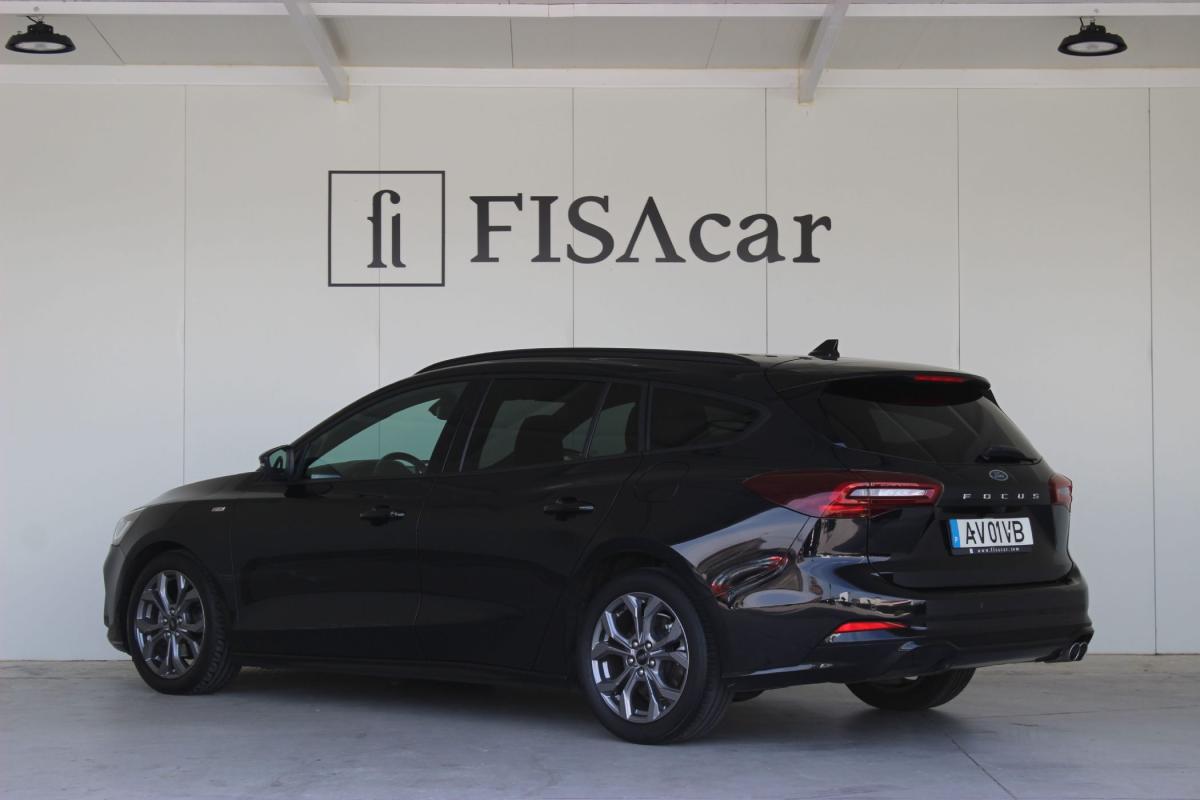 ford-focus-sw-2023-diesel-1499cc