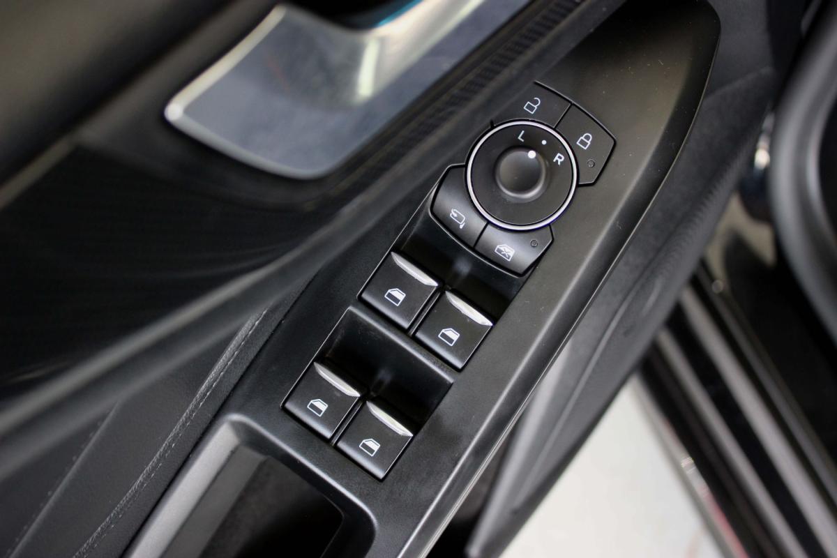 ford-focus-sw-2023-diesel-1499cc