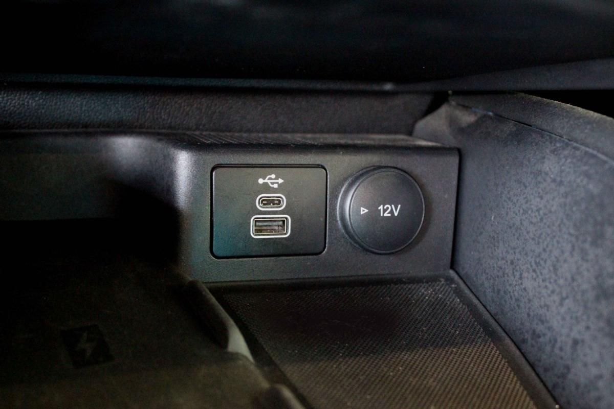 ford-focus-sw-2023-diesel-1499cc