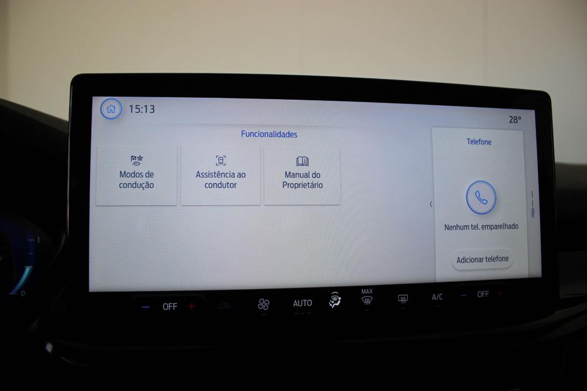 ford-focus-sw-2023-diesel-1499cc