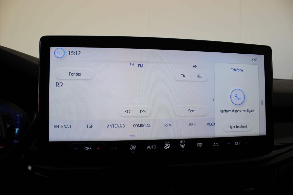ford-focus-sw-2023-diesel-1499cc