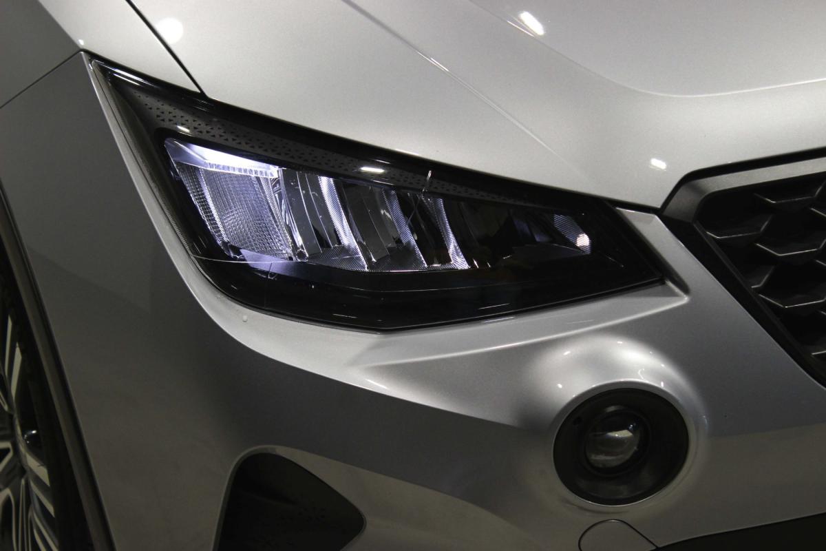 seat-arona-2023-gasolina-999cc
