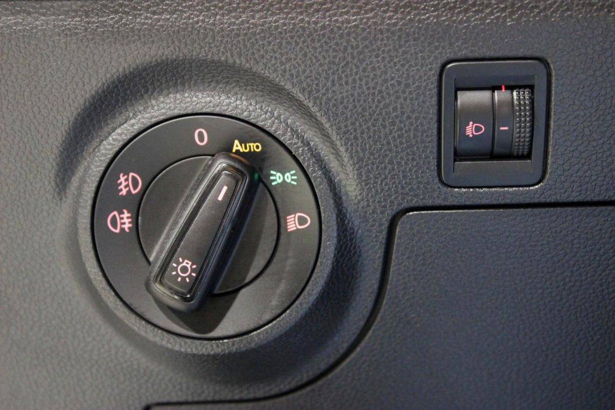 seat-arona-2023-gasolina-999cc