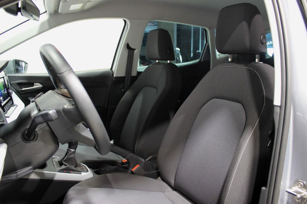 seat-arona-2023-gasolina-999cc