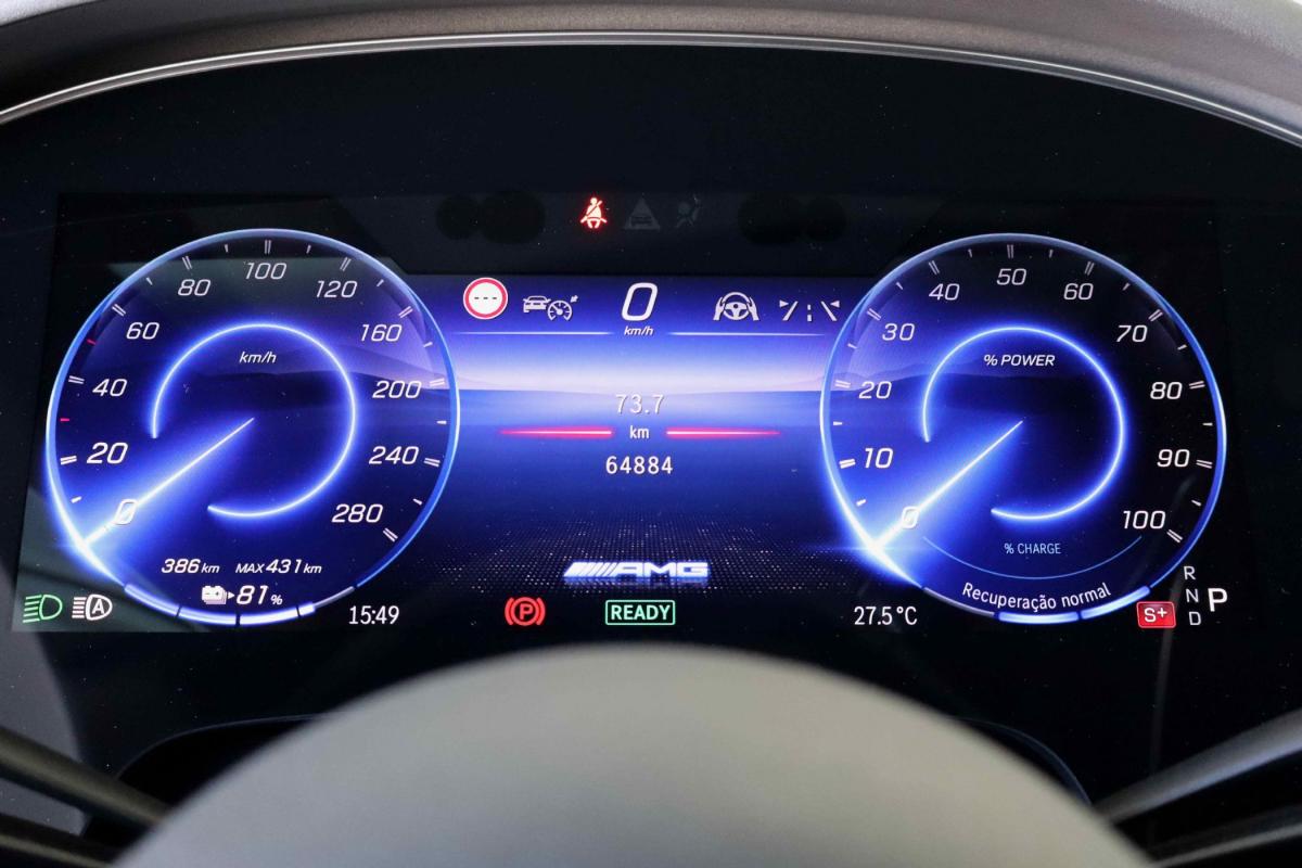 mercedes-benz-eqs-2023-eletrico-500cc