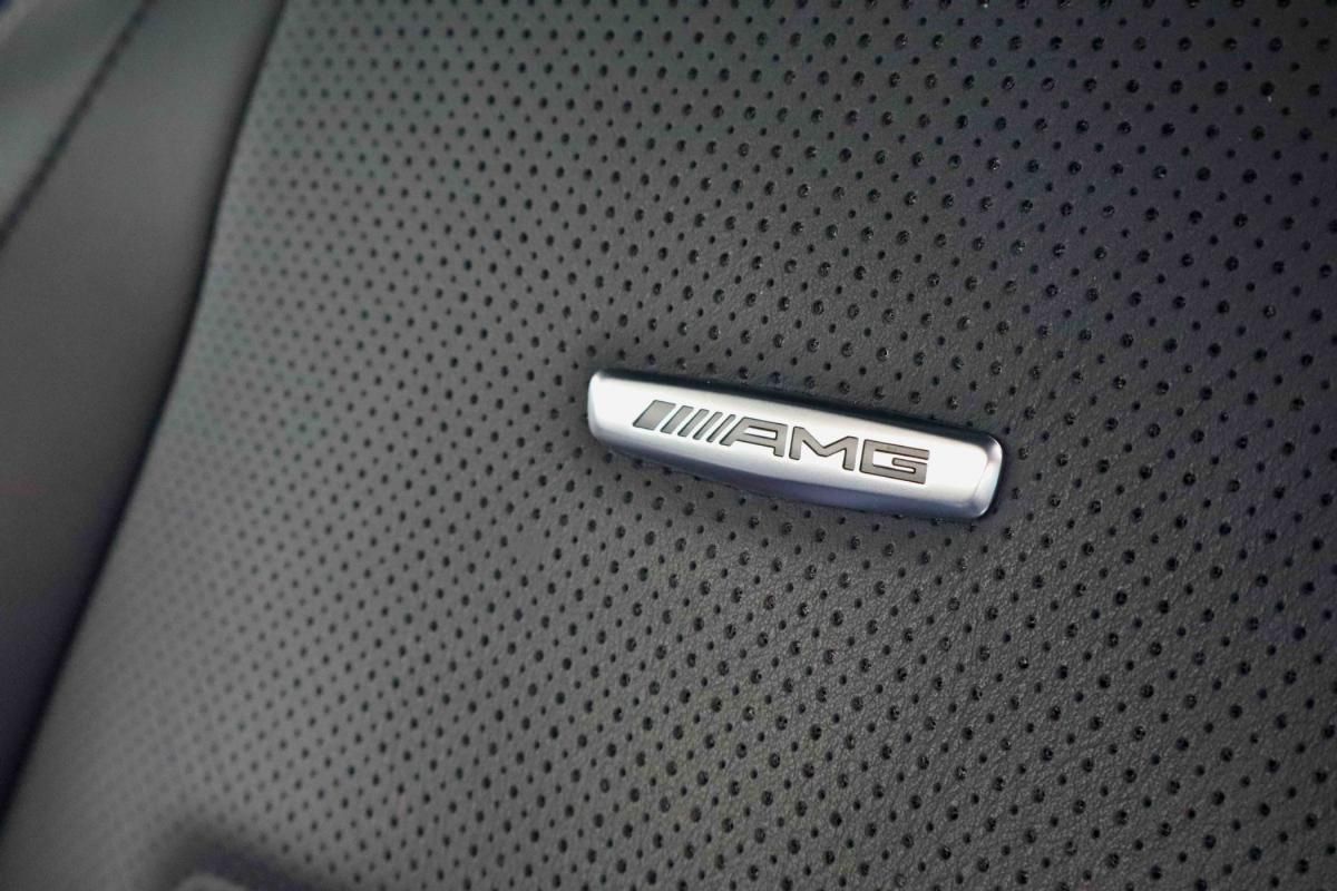 mercedes-benz-eqs-2023-eletrico-500cc