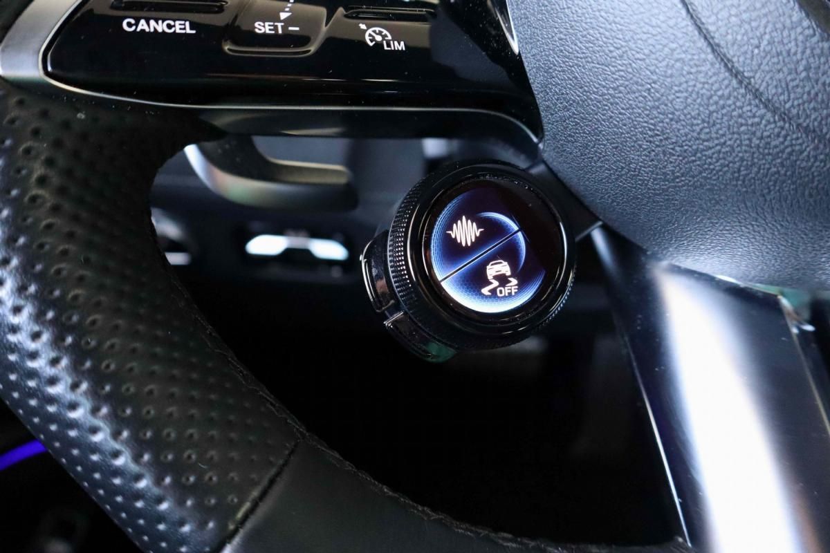 mercedes-benz-eqs-2023-eletrico-500cc