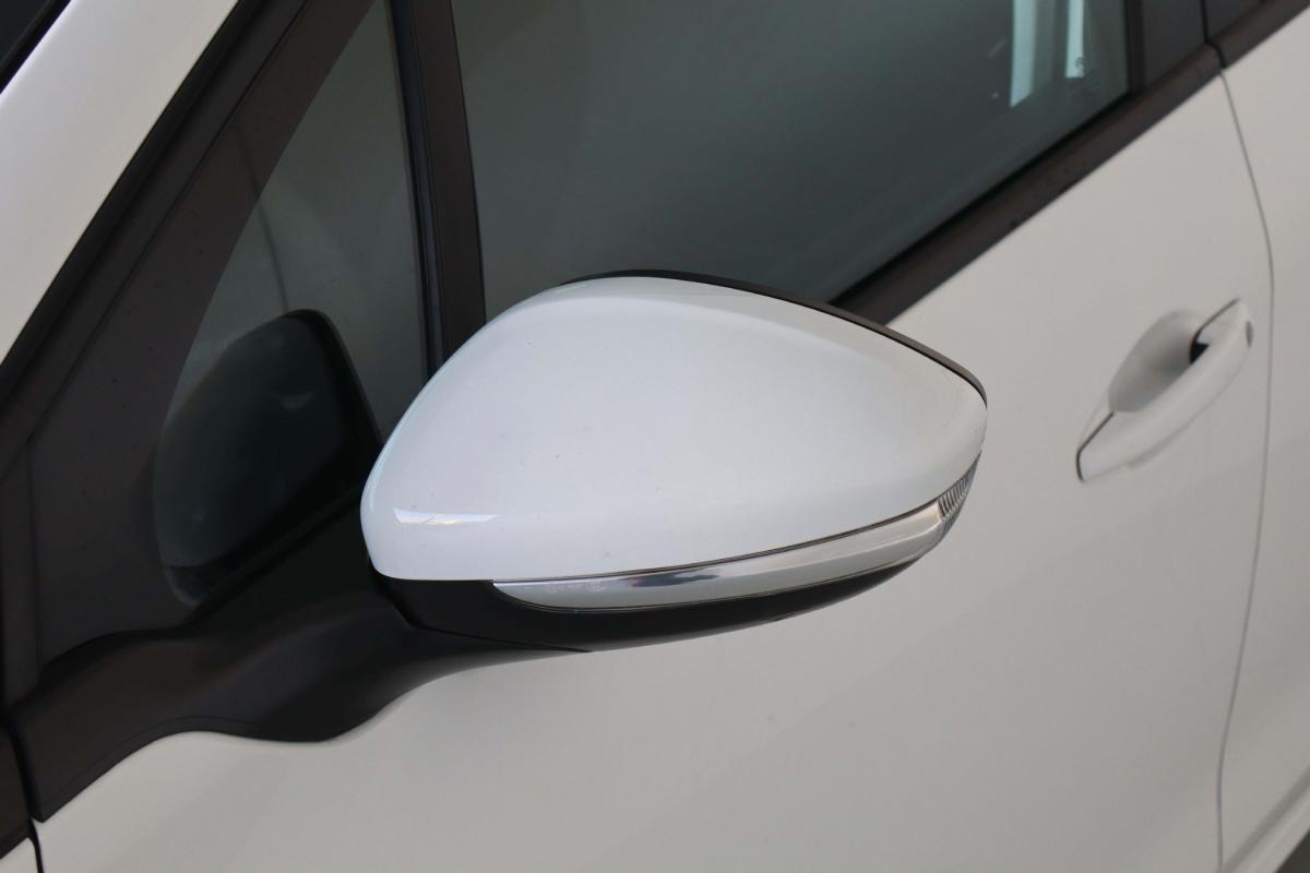 peugeot-208-2020-diesel-1499cc