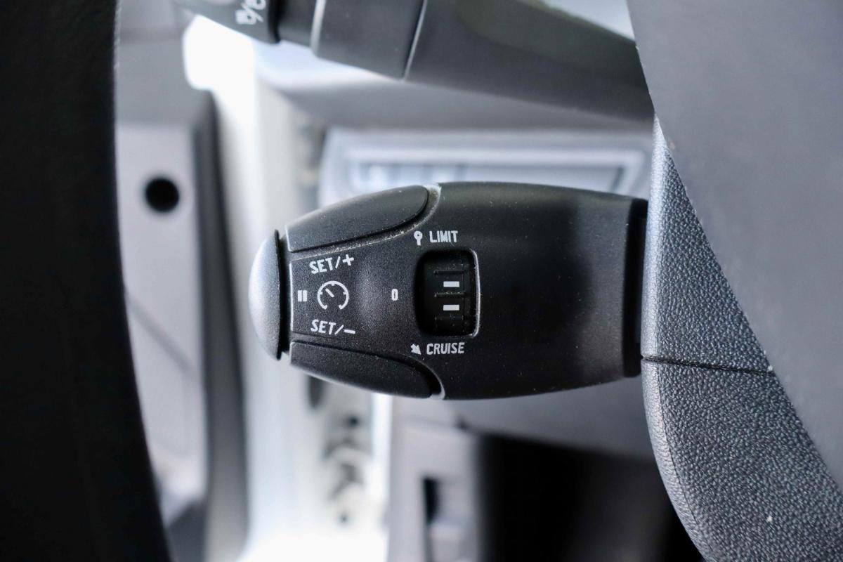 peugeot-208-2020-diesel-1499cc