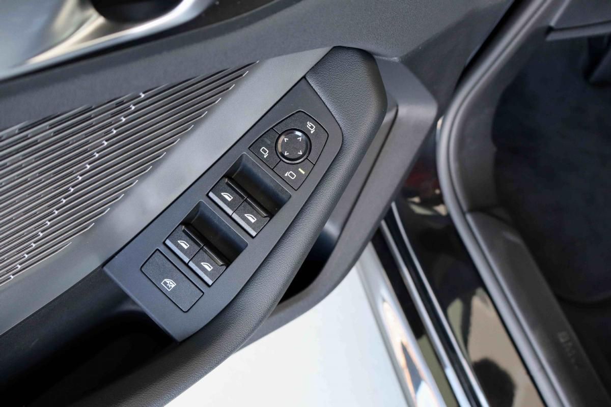 bmw-serie-1-2026-gasolina-1499cc