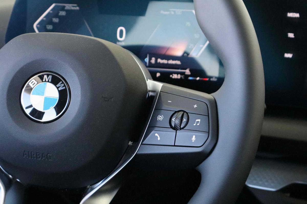 bmw-serie-1-2026-gasolina-1499cc