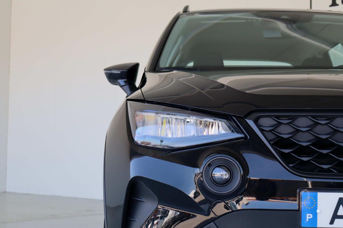 seat-arona-2023-gasolina-999cc