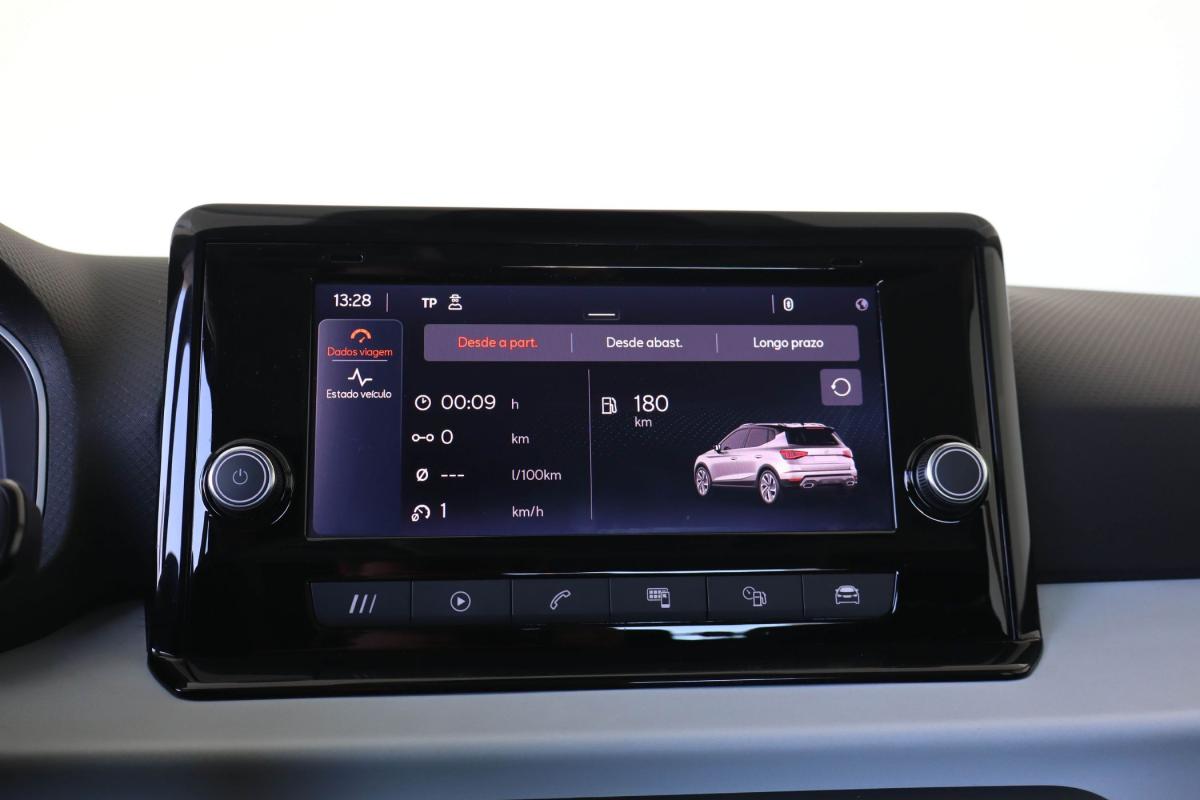 seat-arona-2023-gasolina-999cc