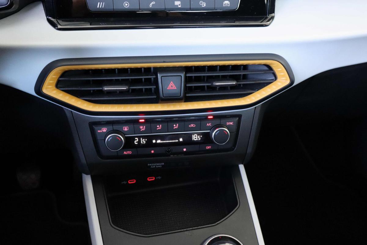 seat-arona-2023-gasolina-999cc