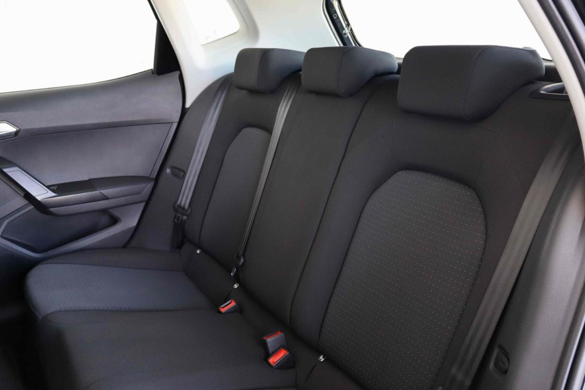seat-arona-2023-gasolina-999cc