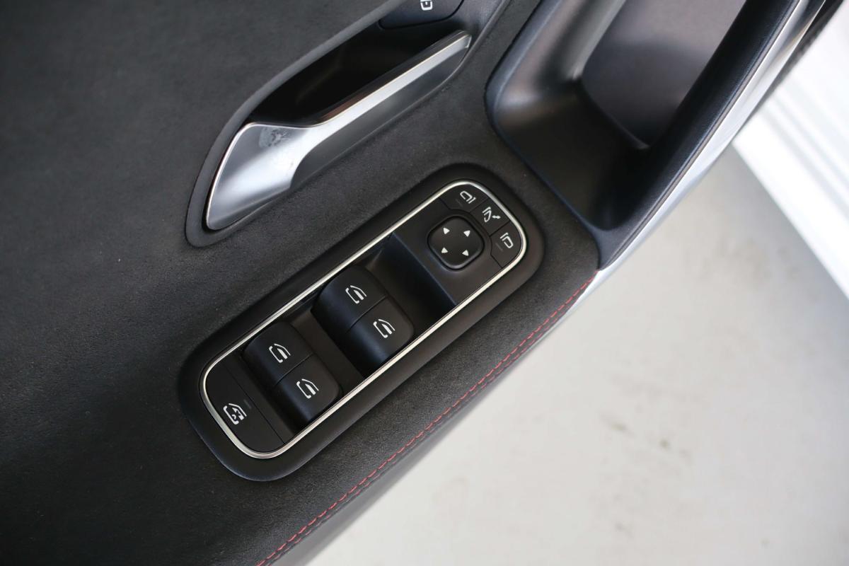 mercedes-benz-classe-a-2023-gasolina-1332cc
