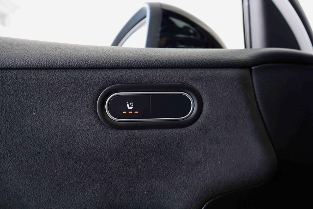 mercedes-benz-classe-a-2023-gasolina-1332cc
