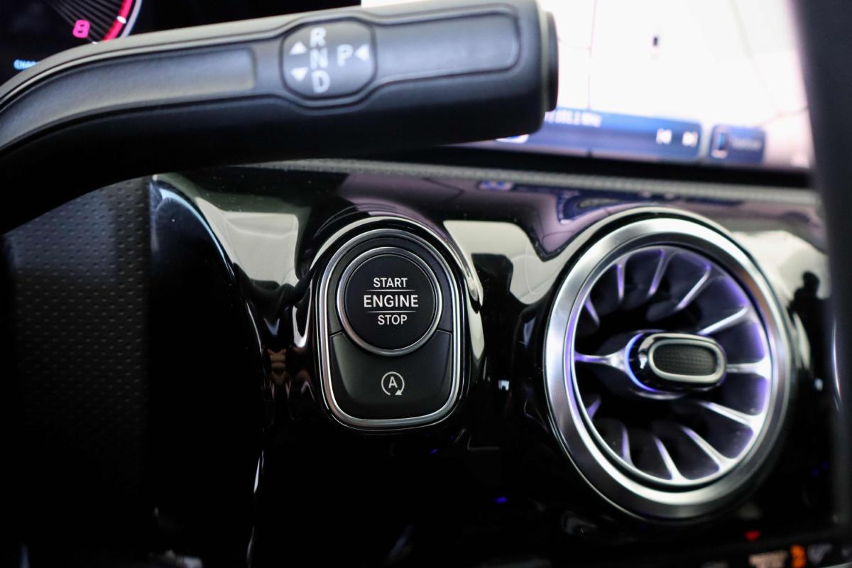 mercedes-benz-classe-a-2023-gasolina-1332cc