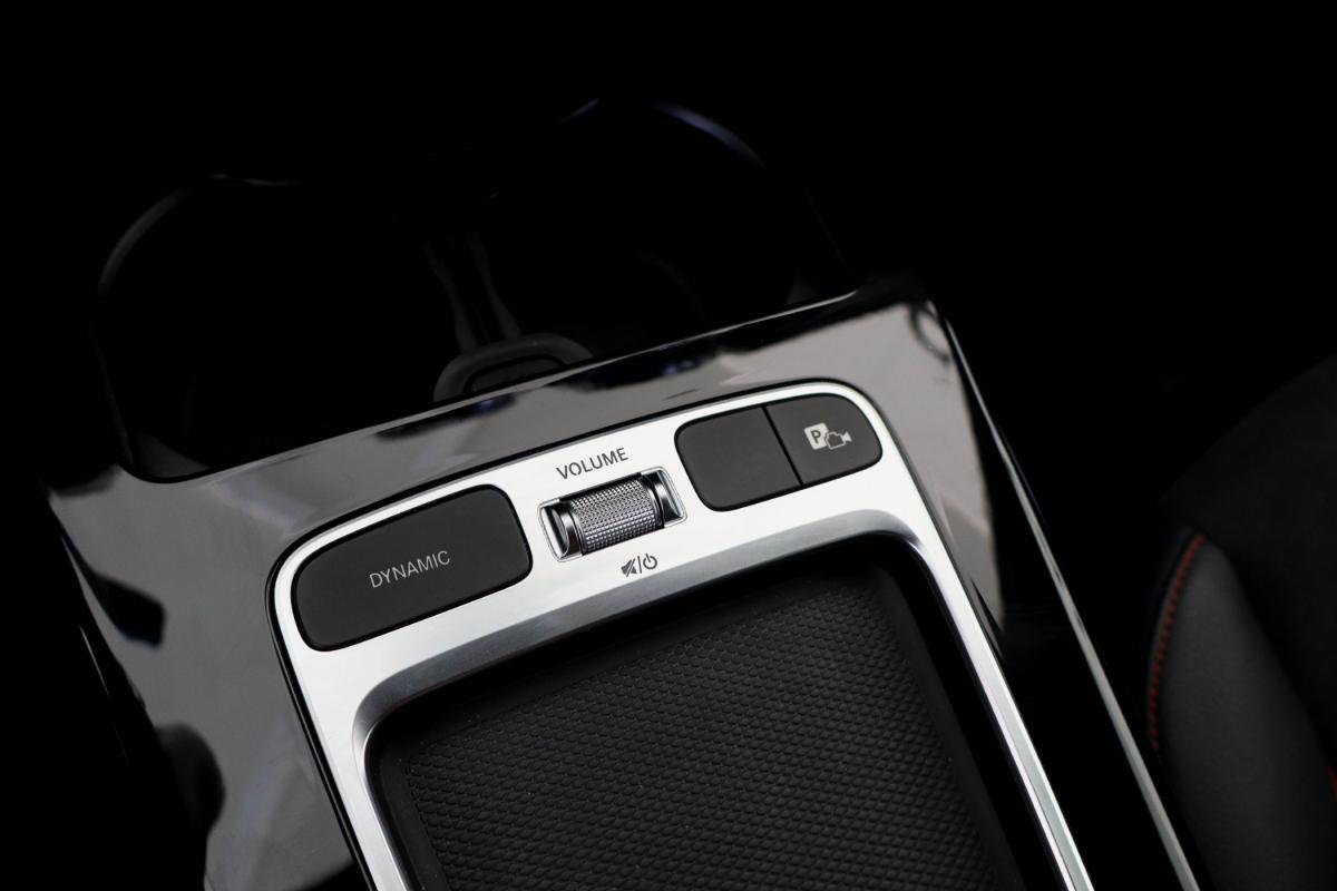 mercedes-benz-classe-a-2023-gasolina-1332cc